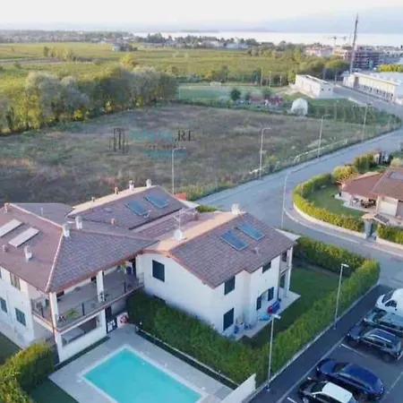 דירה Timetofreedom With Private Garden & Pool *