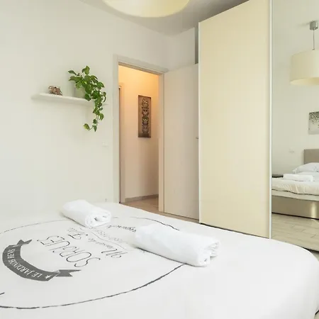 דירה Timetofreedom With Private Garden & Pool