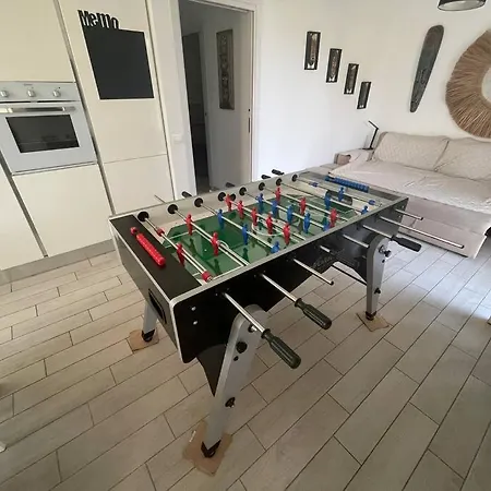 Timetofreedom With Private Garden & Pool Appartement