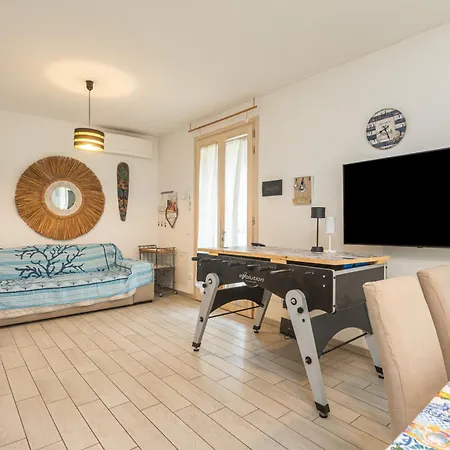Timetofreedom With Private Garden & Pool Appartement